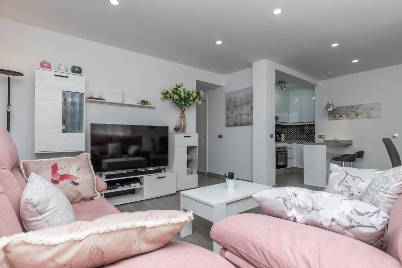 New Modern 3Br With Terrace In Fuengirola Centre Daire Dış mekan fotoğraf